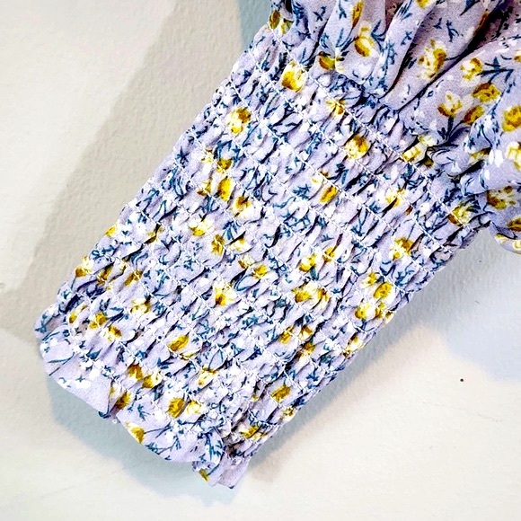 REVOLVE ASTR The Label Lavender Fields Floral Ruffle Top Sz. Large - Picture 4 of 8